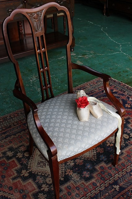 ☆在庫一掃セール☆ イギリス アンティーク家具 アンティークチェア