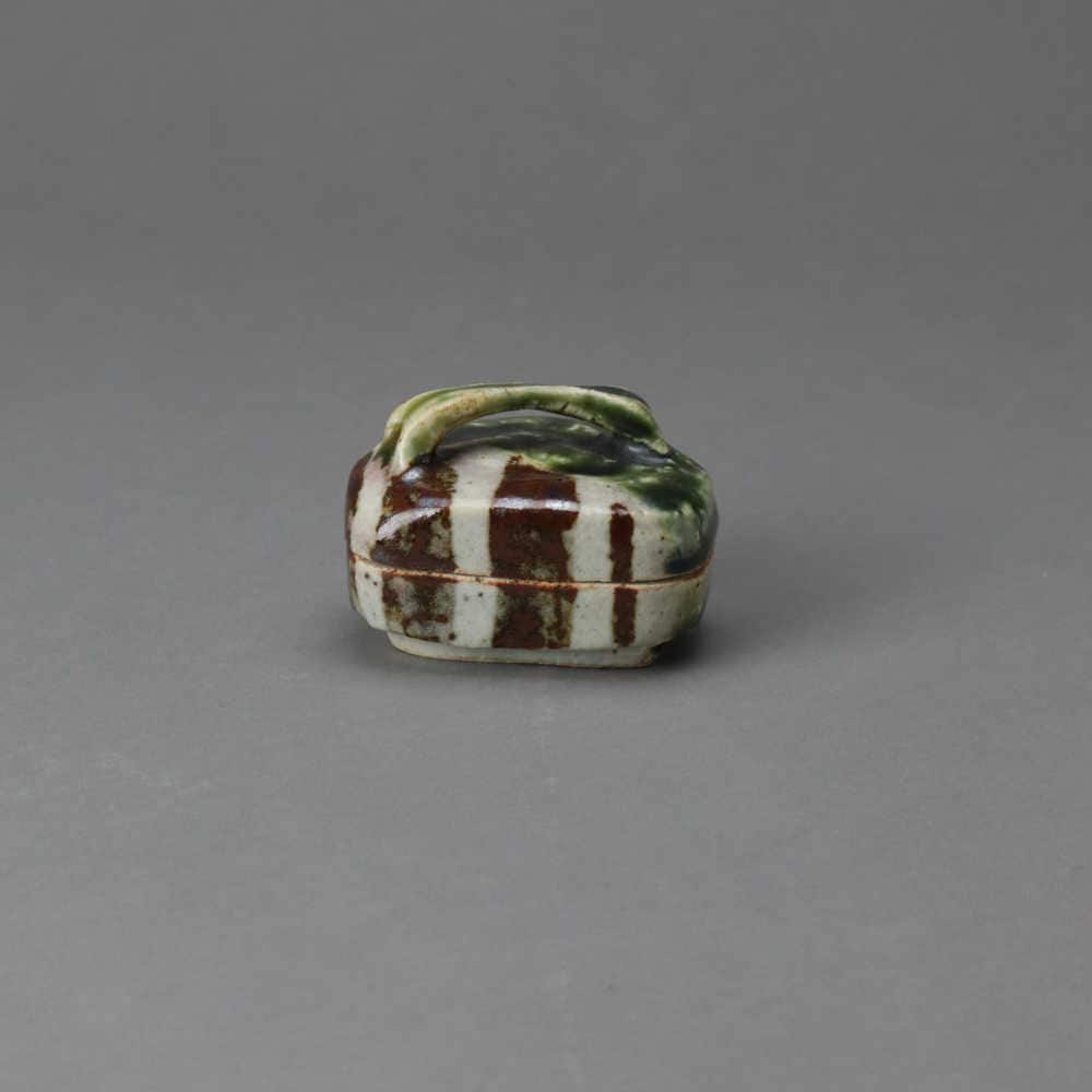 茶道具 織部焼 はじき織部 香合 極め箱 V R5258 茶道具 織部焼 はじき