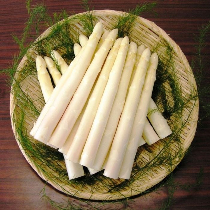 アスパラガス 野菜じゃなくてこっちのアスパラガス好きな人🙋