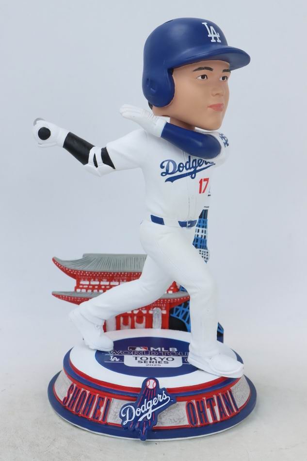 8/28スタジアム限定 大谷翔平&デコピン ボブルヘッド ドジャース 8⁄28