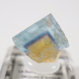 フローライト/蛍石 (フランス産)」の取扱商品一覧 - ほたるみねらる