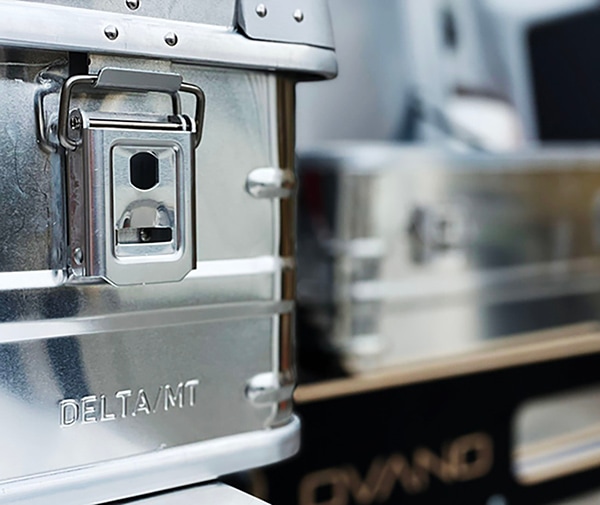 DELTA MT アルミコンテナ