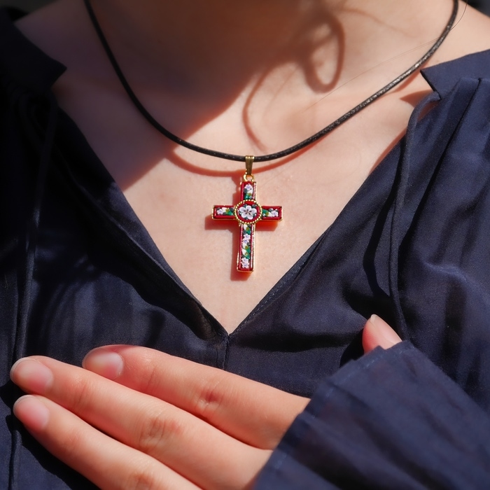 未使用 定価2万円 イタリア製◇ベトロフーゾ ガラス工芸『十字架』革紐