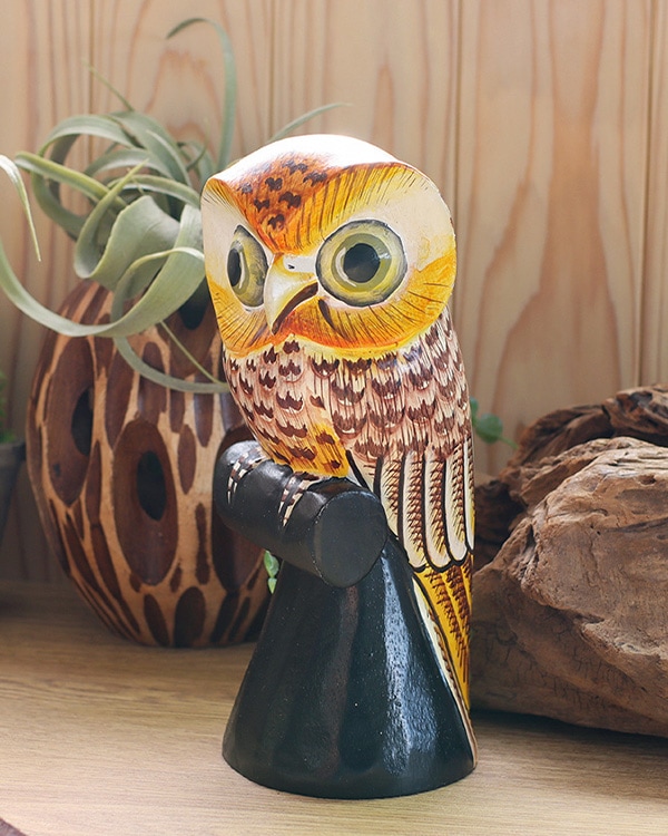 天然素材牙彫刻フクロウ根付け新品3.3x2.6cm 天然素材牙彫刻フクロウ