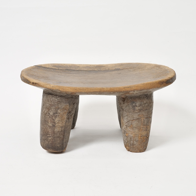 セヌフォ族ハンドメイドスツール 【送料1000円込】｜マライカ公式通販