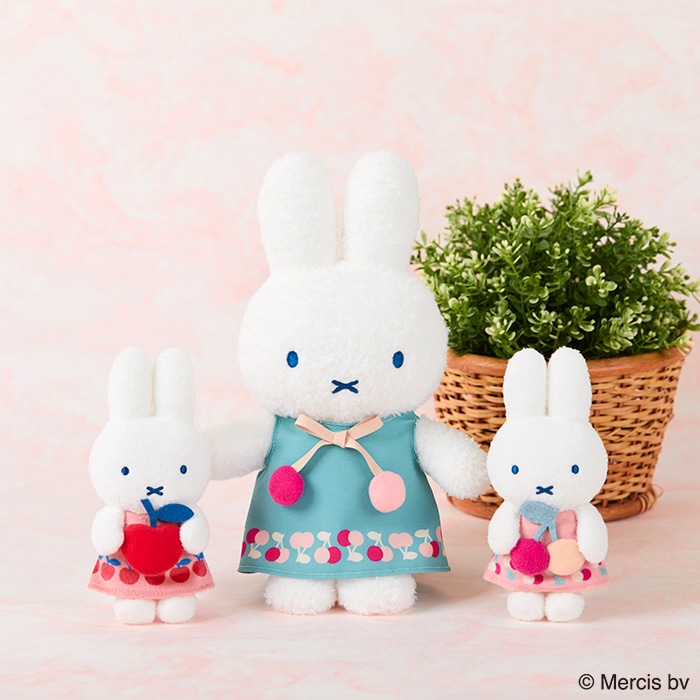 MIFFY FRUITS マスコットキーチェーン りんご|【ぬいぐるみのセキグチ