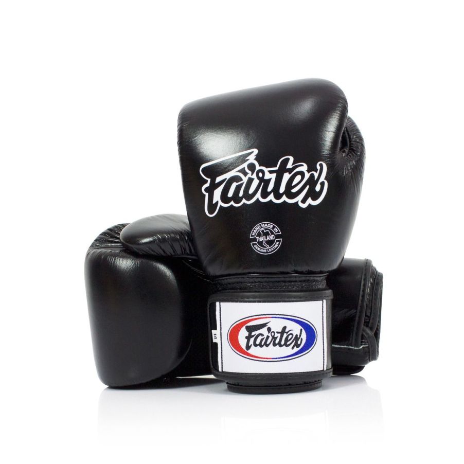 Fairtex ONE ボクシンググローブ 14oz 黒 Fairtex ONE ボクシング
