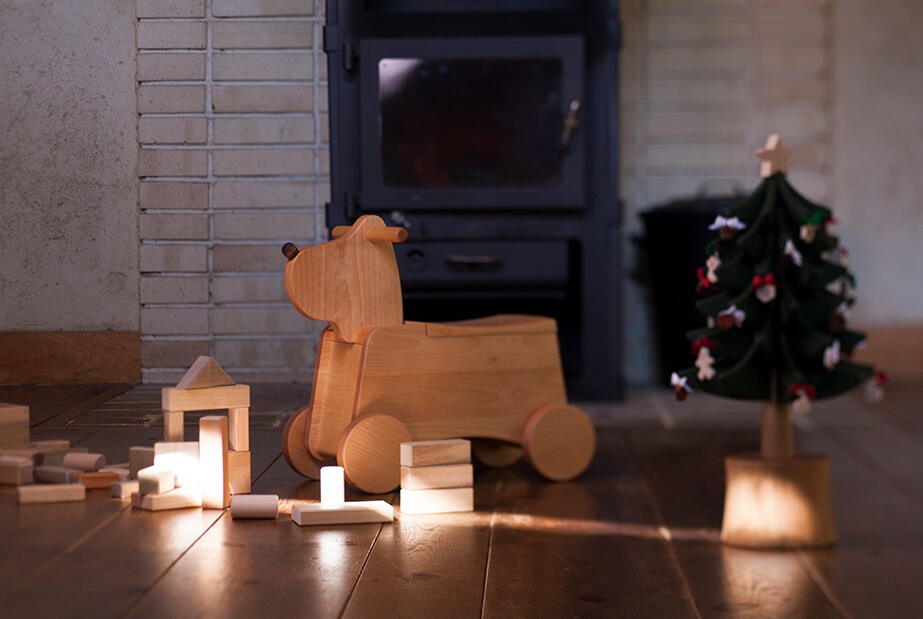 Korobox（ナチュラル/ブラウン）【御祝にも最適な、長く遊べる木の