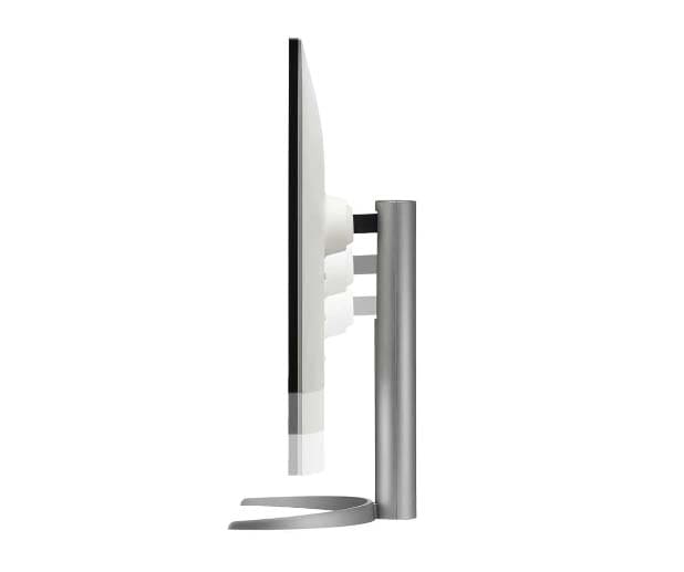 LG Electronics Nano IPS Black採用 31.5インチ 4Kディスプレイ