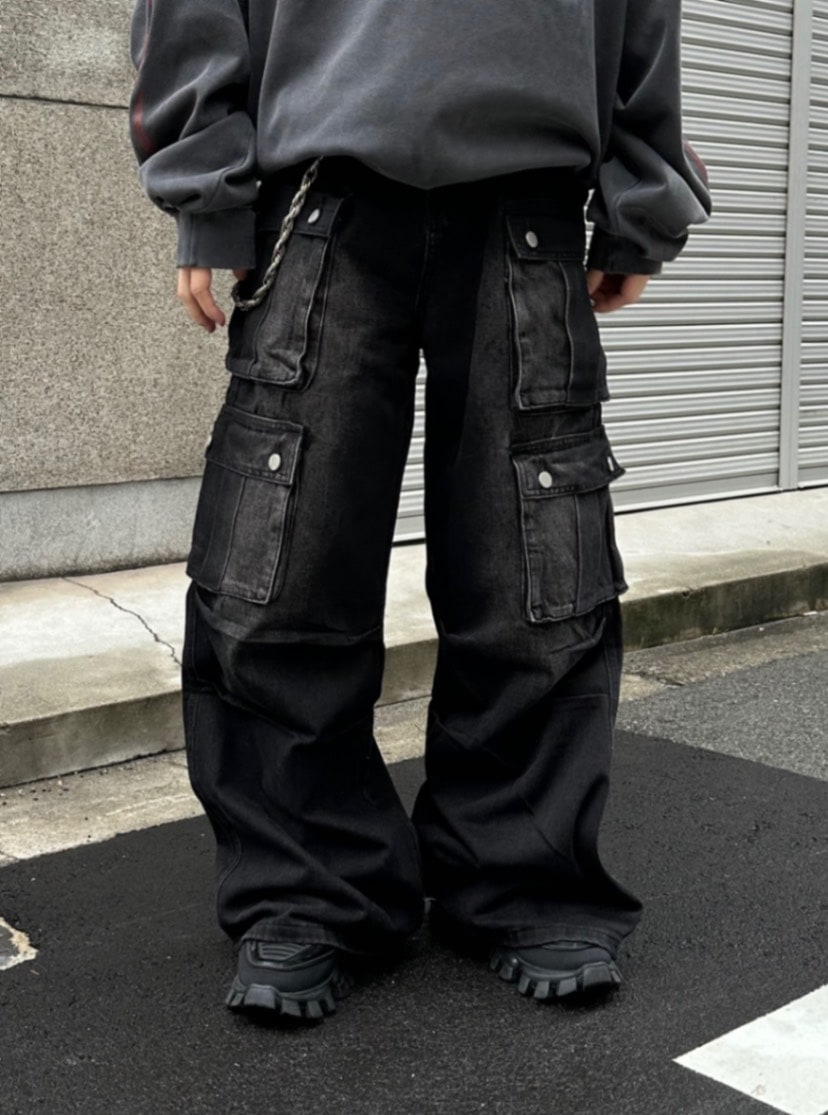 大阪店WEB限定受注制【Chikashitsu +】multi pocket cargo denim pants