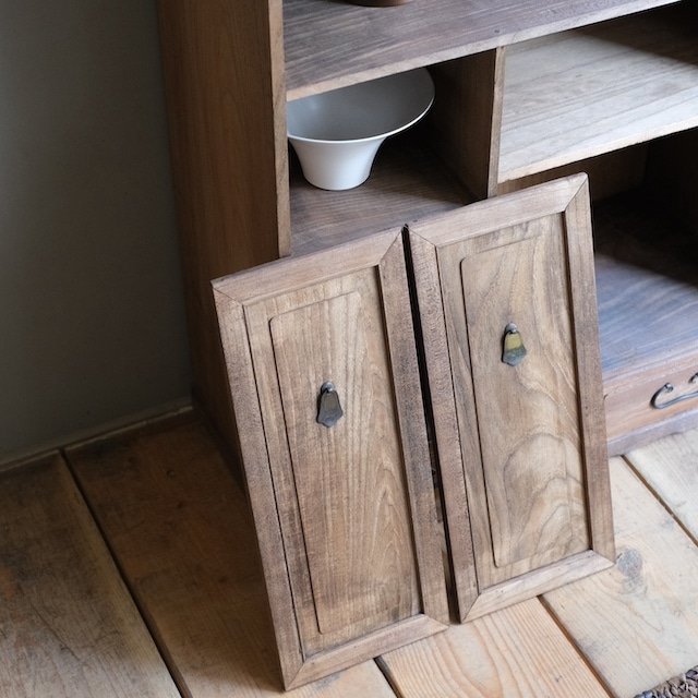 キャビネット けんどん扉 ｜古家具,棚類｜古家具・アンティーク家具 R