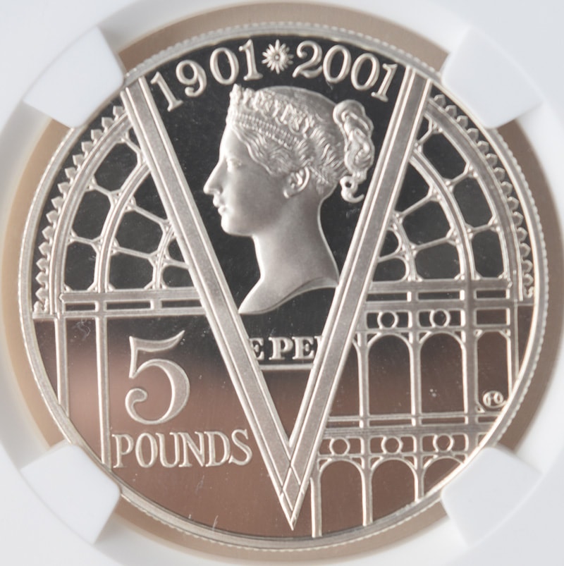 2001 イギリス ビクトリア 女王 追悼 100年 記念 Yahoo!オークション