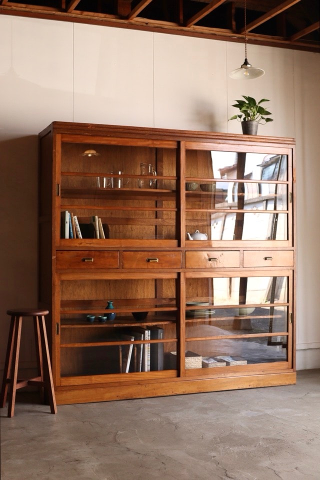 昭和レトロ⭐︎茶箪笥⭐︎骨董家具⭐︎アンティーク⭐︎棚 昭和レトロ