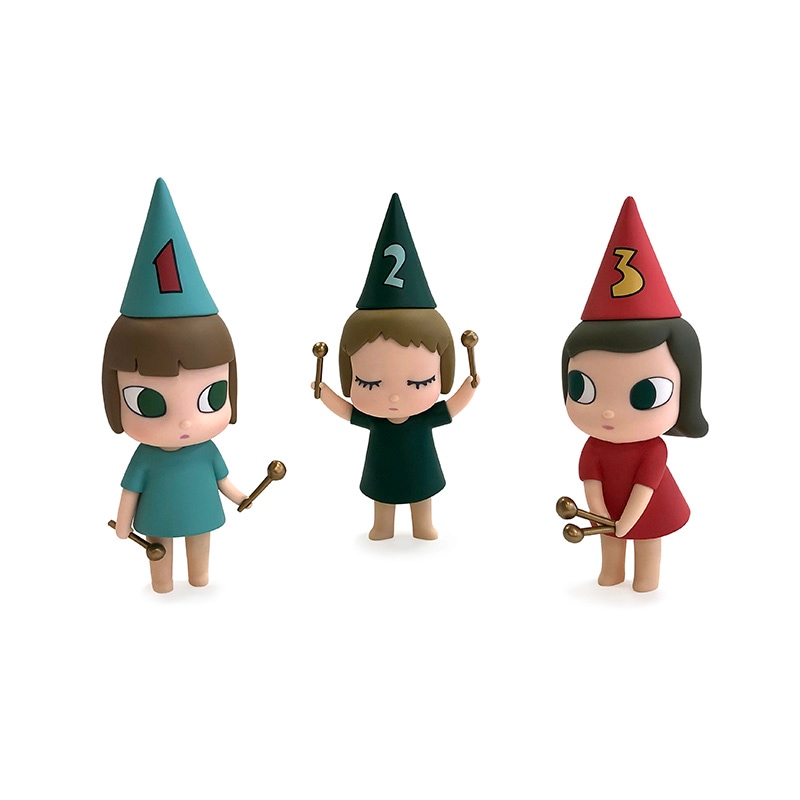 奈良美智 | フィギュア DRUMMING GIRLS 123| 森美術館オンライン