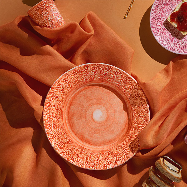 レースプレート 32cmの大皿 北欧食器ブランドの陶器