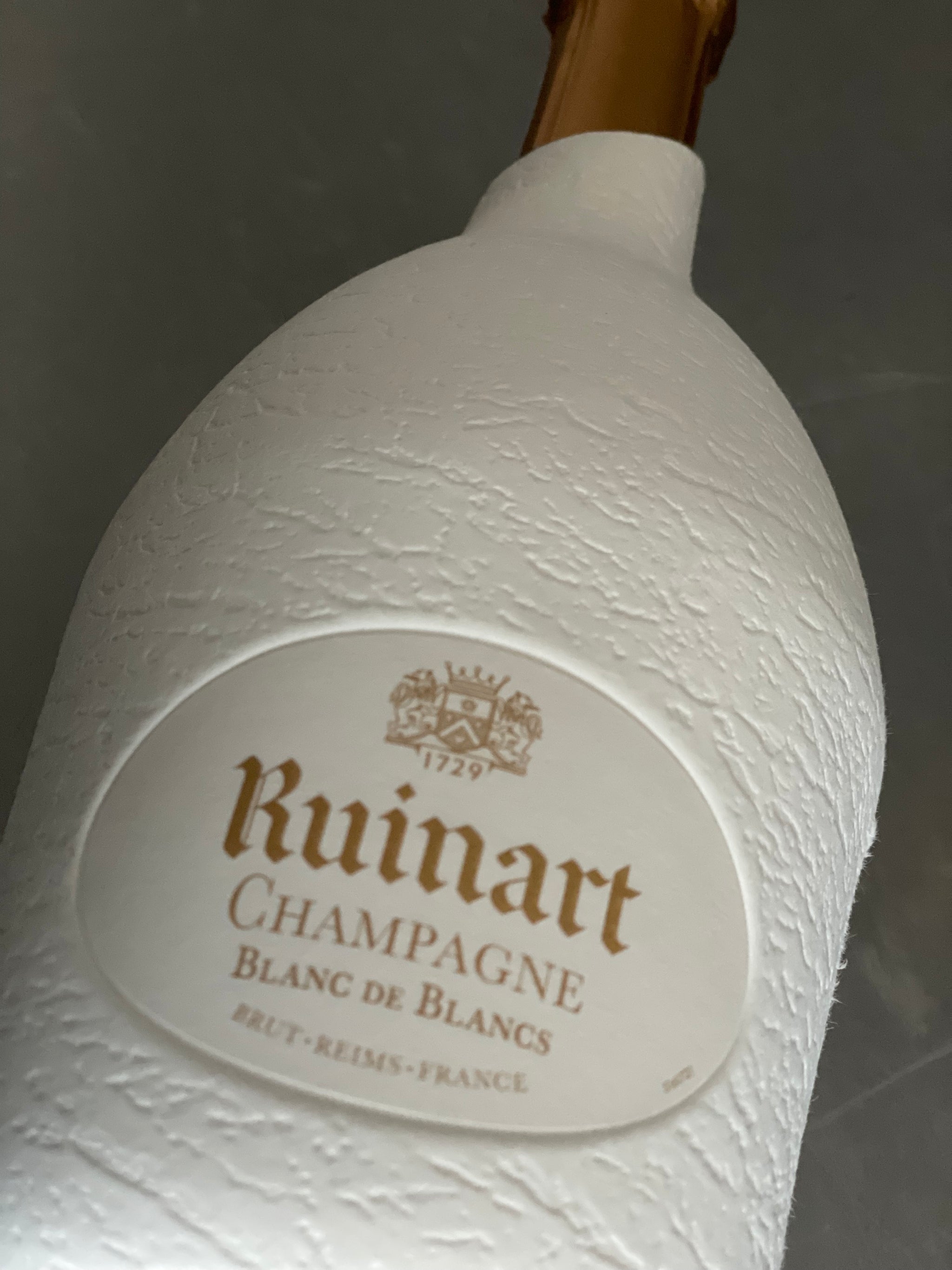 ルイナール・ブラン・ド・ブラン・セカンドスキン・カバー NV 750ml