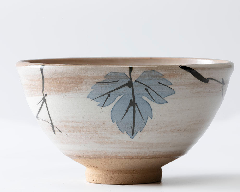 QOT × 小山路窯【佐賀県武雄産 武雄焼】和紙染葉文抹茶椀[江口勝美