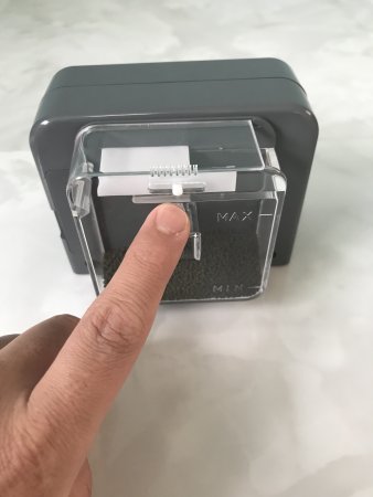 LEDアクリル水槽 自動給餌・温度調整付き 自動給餌器 魚 餌やり器 餌