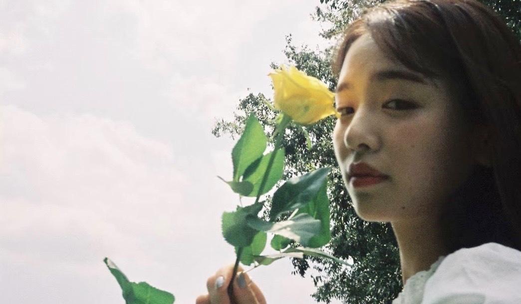 横田真悠 高校生 サイン入りチェキ サイン入りチェキプレゼント🎁】TGC