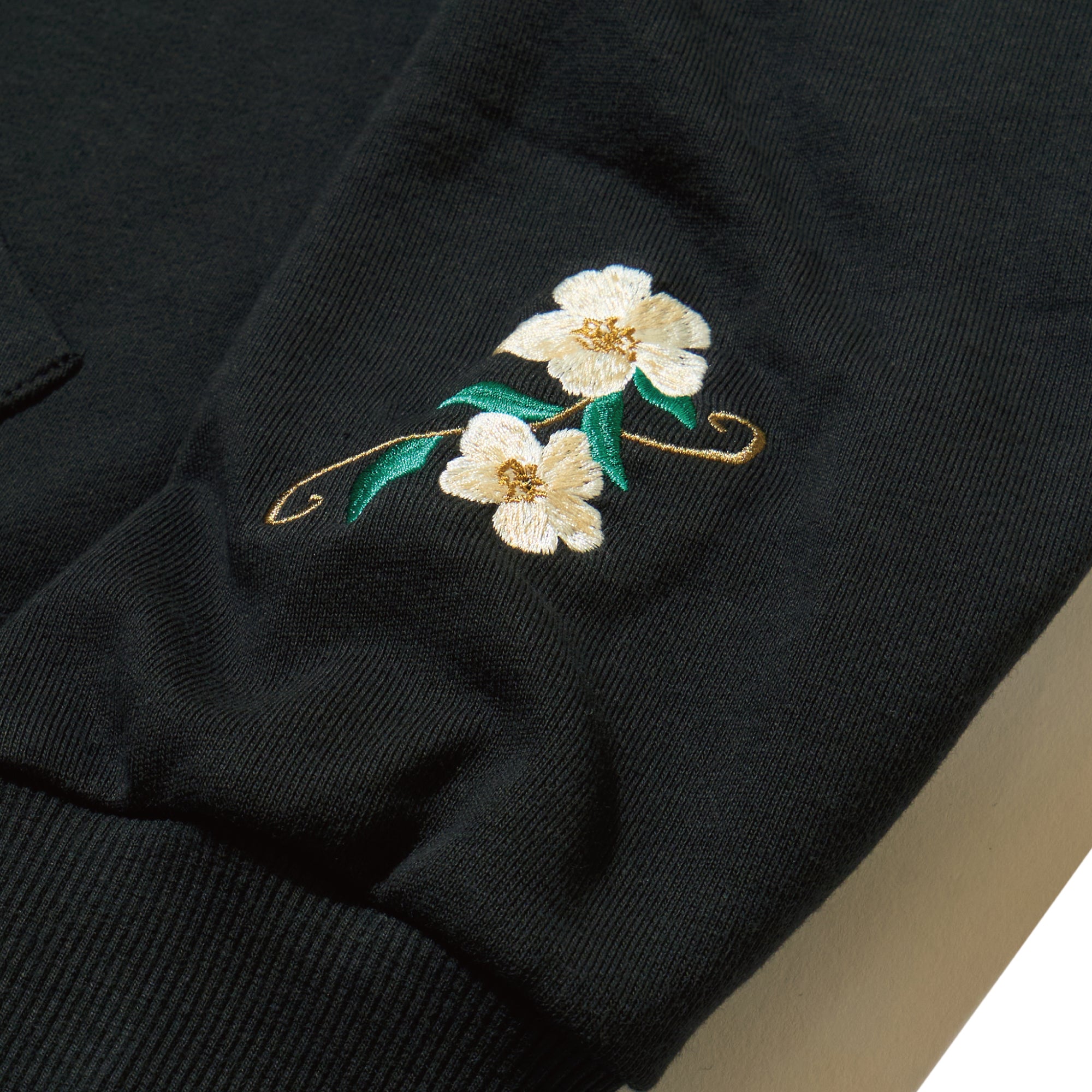 MGA on “Harmony” Hoodie / Black – Mrs. GREEN APPLE OFFICIAL STORE