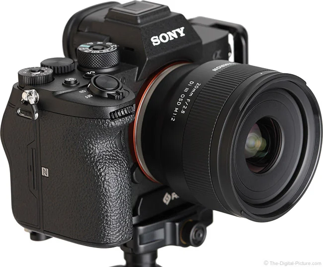 Tamron 20mm f/2.8 Di III OSD M1:2 Lens Review