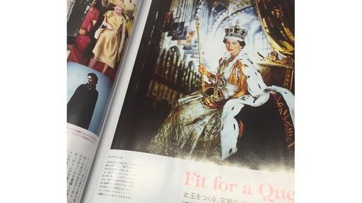 時の人！エリザベス女王のファッショントリビア。(Yaka Matsumoto