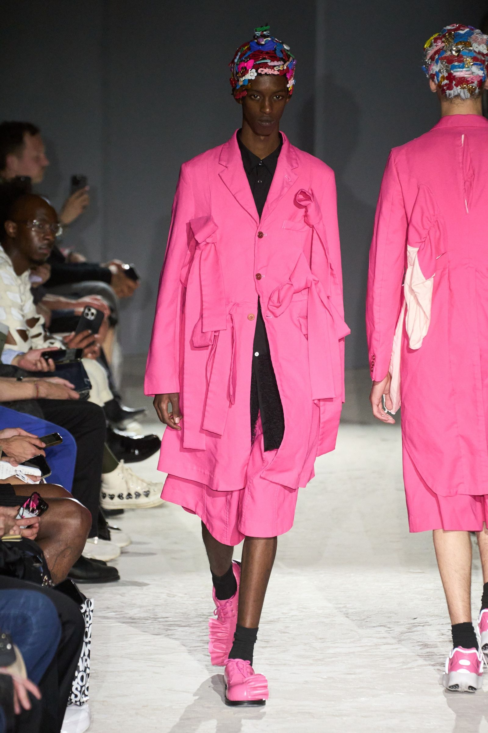 コム デ ギャルソン・オム プリュスが奏でる、希望の詩。エリック