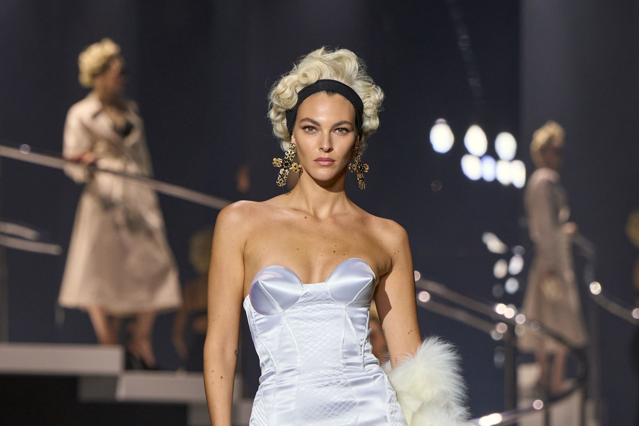 ドルチェ＆ガッバーナのショーにマドンナ降臨！“コーンブラ”でパワフル