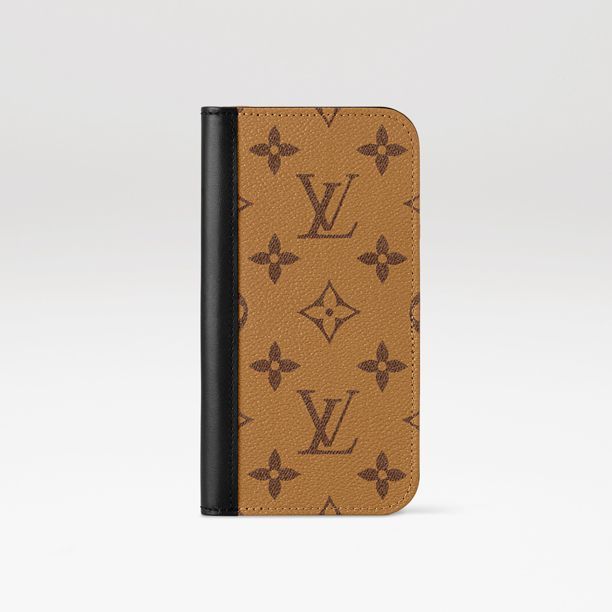VUITTON iPhoneケースアクセサリー定価12万8000円