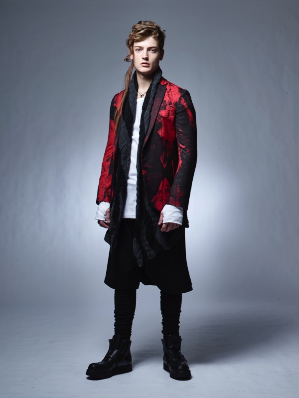 キリュウキリュウ(kiryuyrik) 芸能人多数愛用の理由 - 歴史・魅力