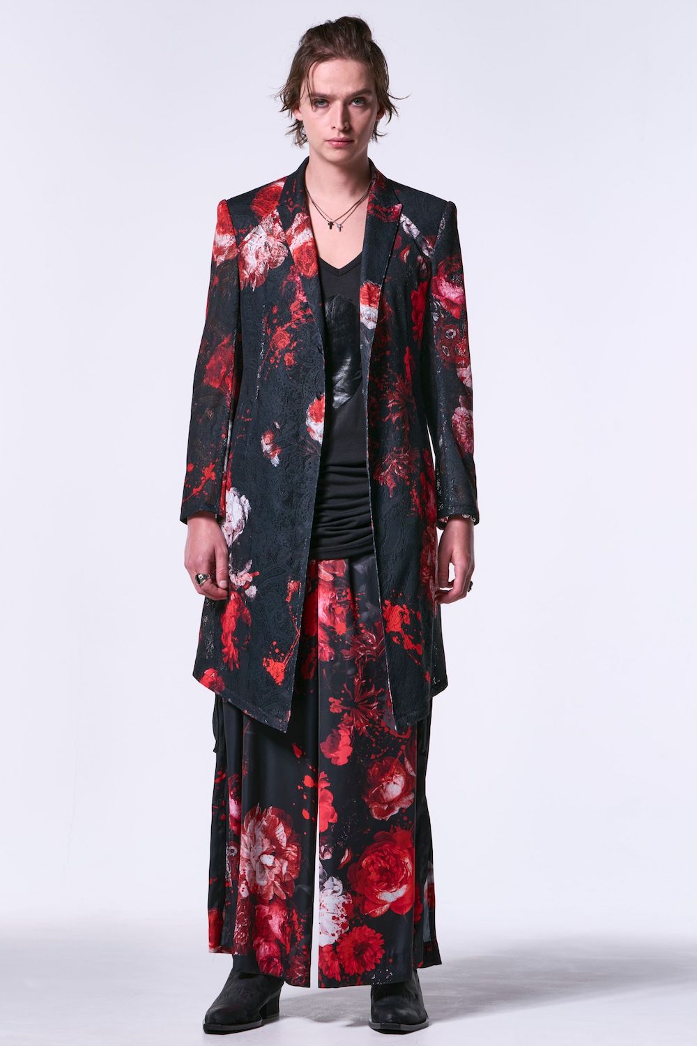 キリュウキリュウ(kiryuyrik) 芸能人多数愛用の理由 - 歴史・魅力