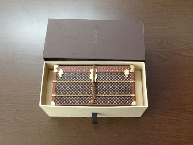 レア非売品 ルイヴィトン ノベルティトランク 小物入れ オブジェ