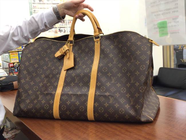ルイヴィトンキーポルサイズ60