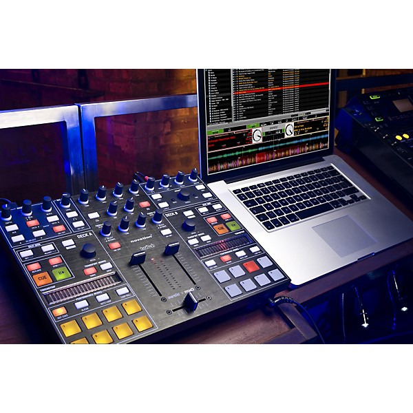 Open Box Novation Novation TWITCH DJ Controller | Guitar Center