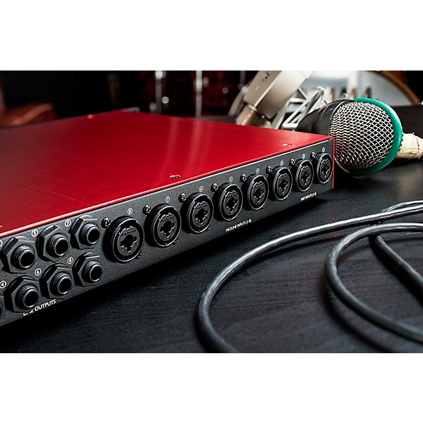 Focusrite Scarlett OctoPre Dynamic 8-Channel Microphone Preamp