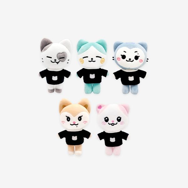 jp.ktown4u.com : ITZY - [BORN TO BE] TWINZY PLUSH MINI Ver.