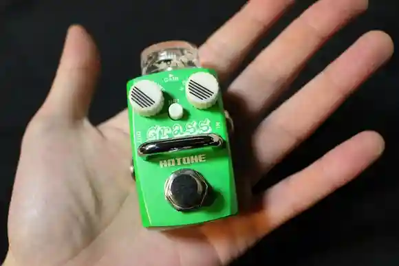超小型オーバードライブ・エフェクター。HOTONE Skylineシリーズ「grass」