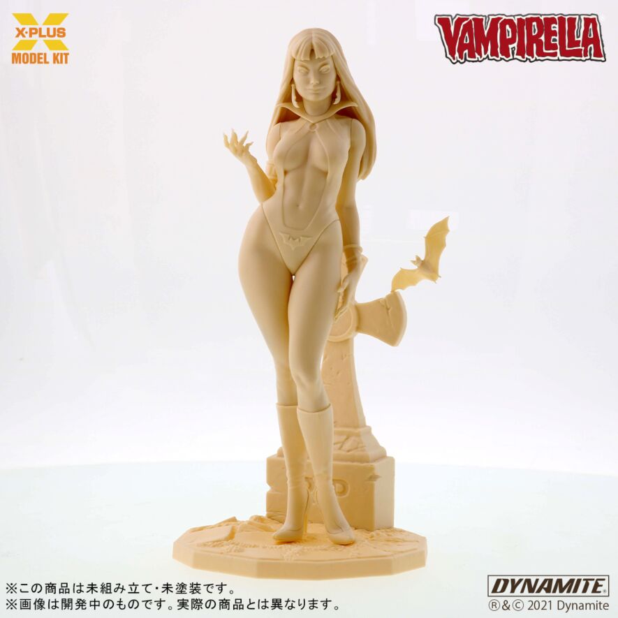ヴァンピレラ 1/8 プラスチック モデルキット