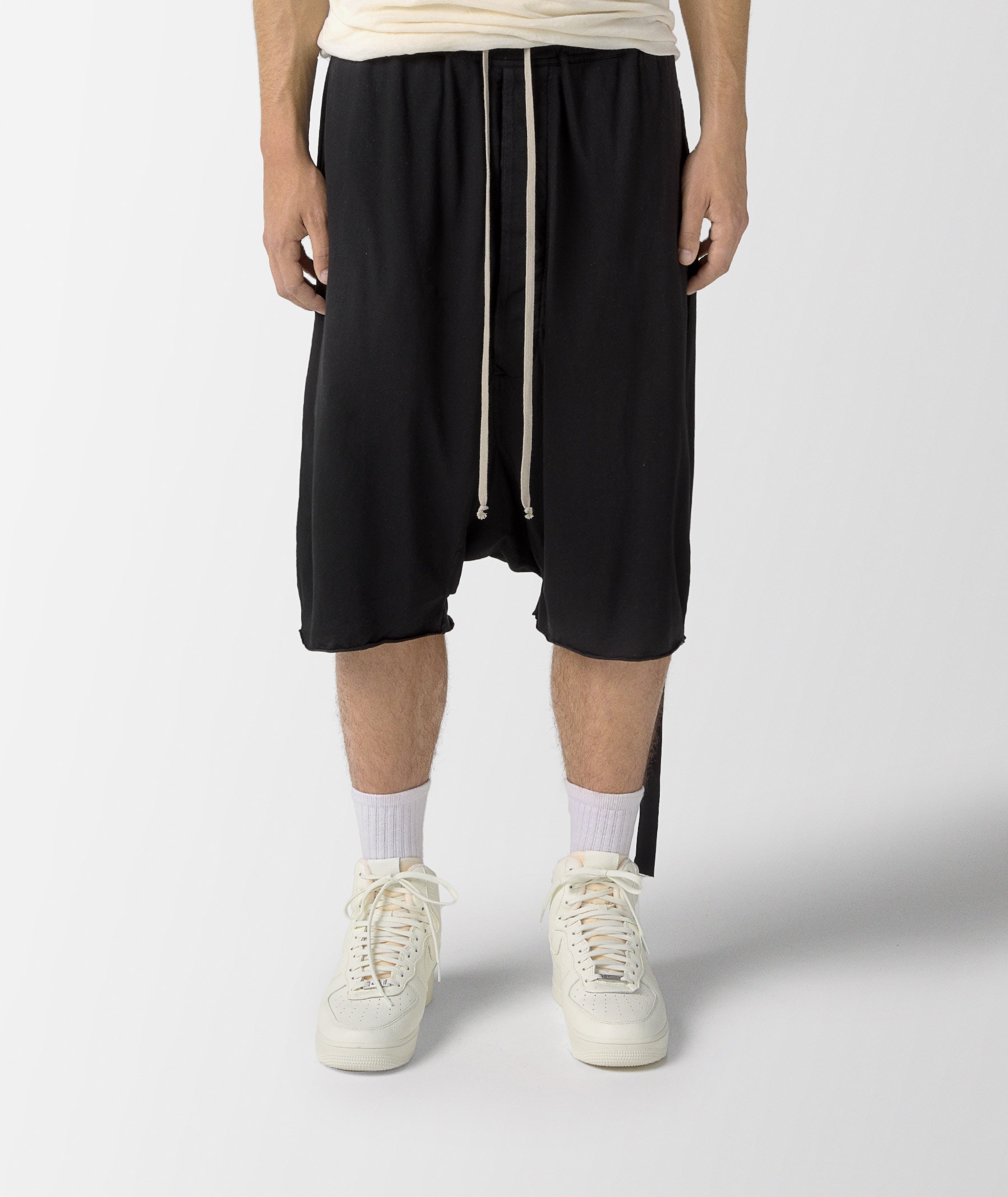 Black Rick Owens DRKSHDW Drawstring Pods Shorts | SVD