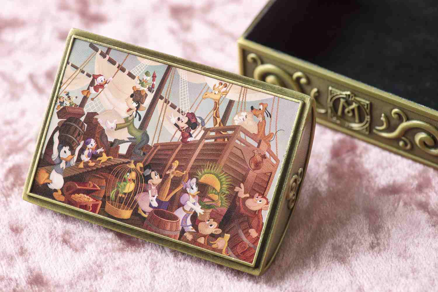 公式】プレシャスセレブレーションセット | 東京ディズニーシー