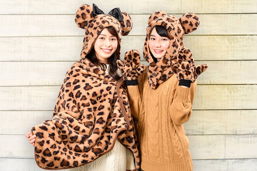 ミニーマウス ヒョウ柄ファーキャップ