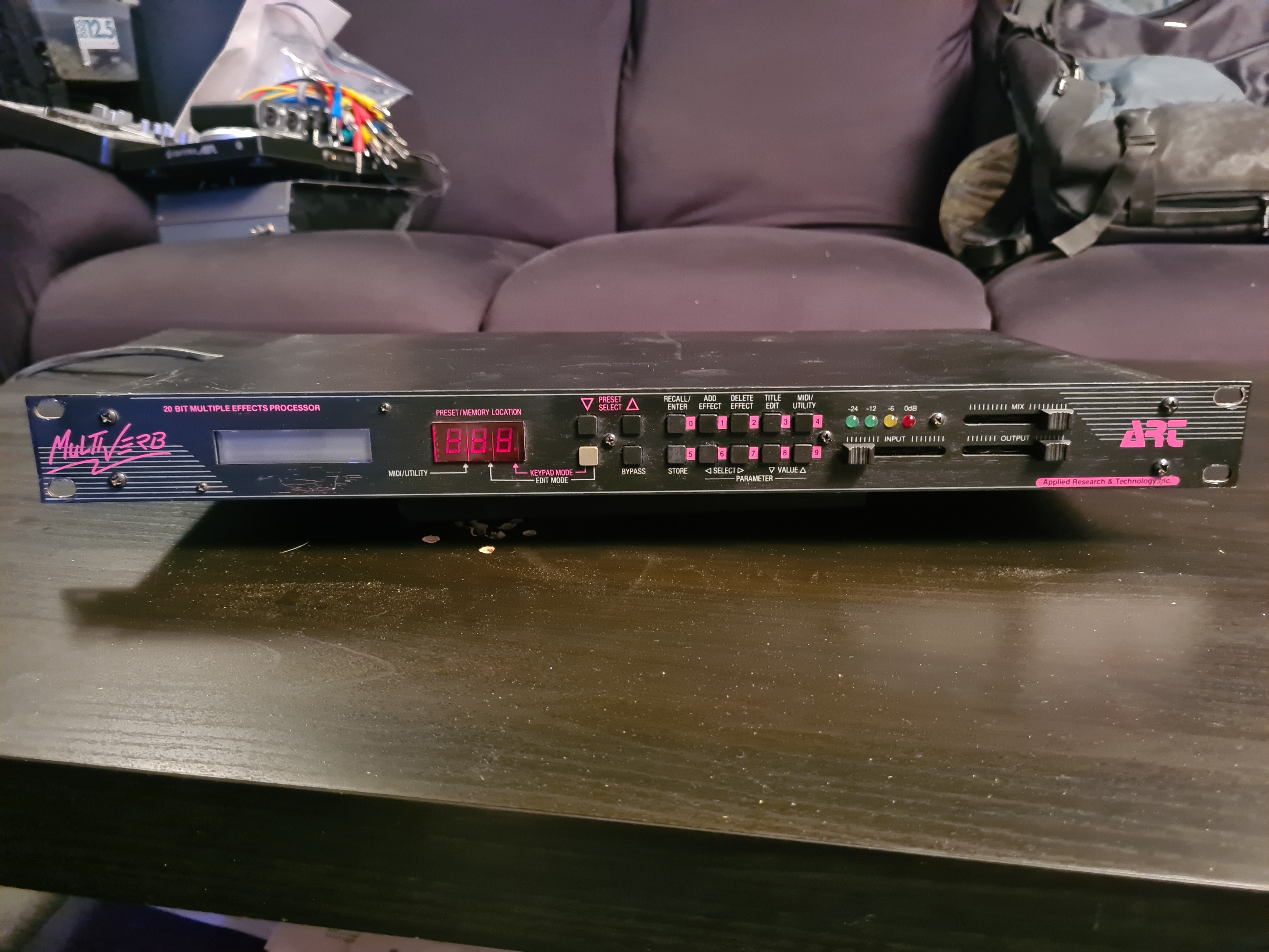 ART Multiverb⁄ Multiverb Alpha SE vintage digital effects units