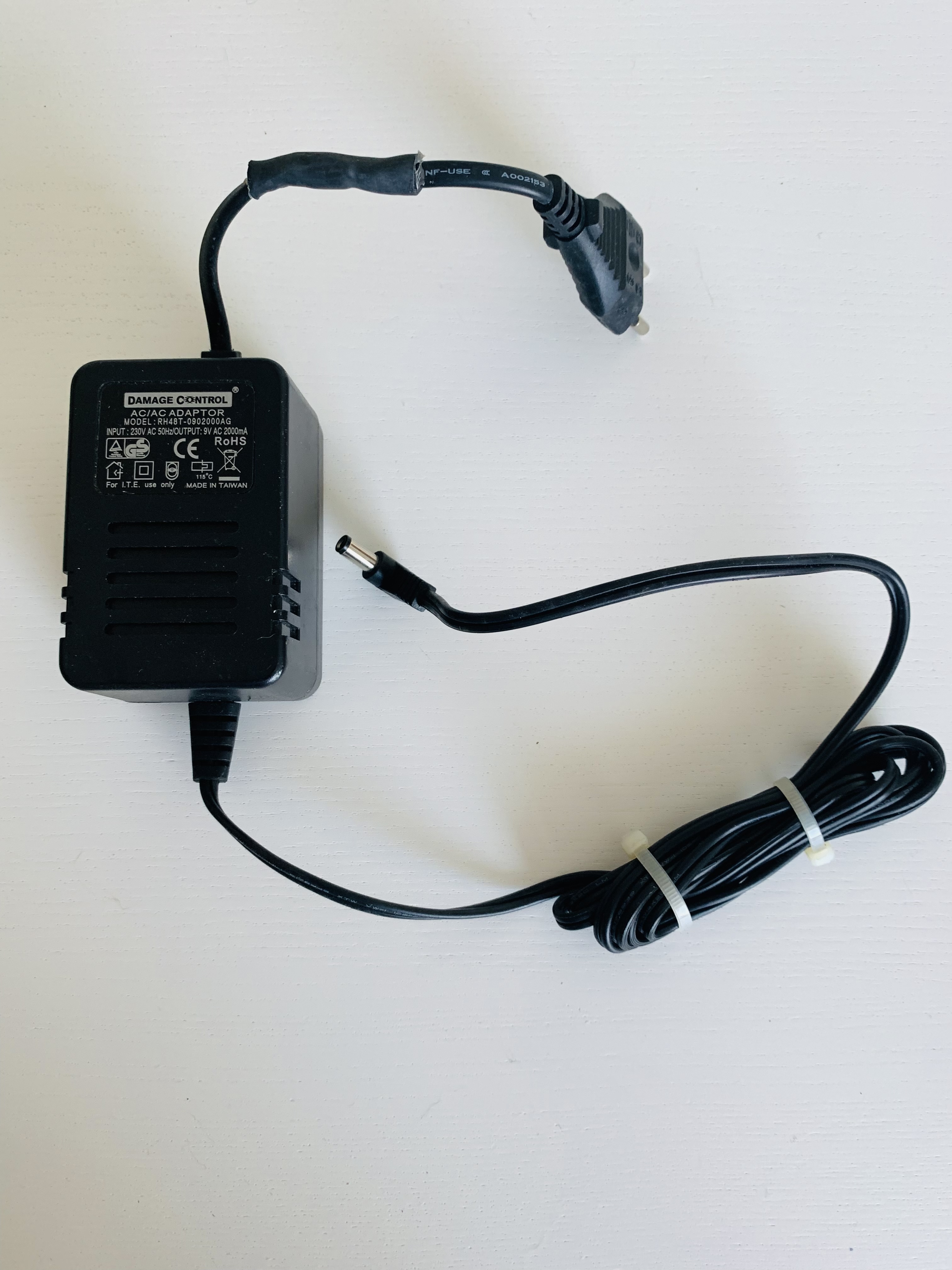 Liquid Blues - Damage Control Liquid Blues - Audiofanzine