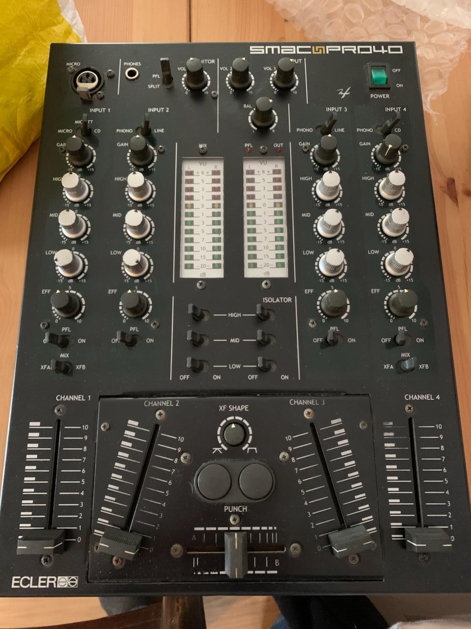 ECLER SMAC PRO 40 DJミキサー 4チャンネル ECLER SMAC PRO 40 DJ