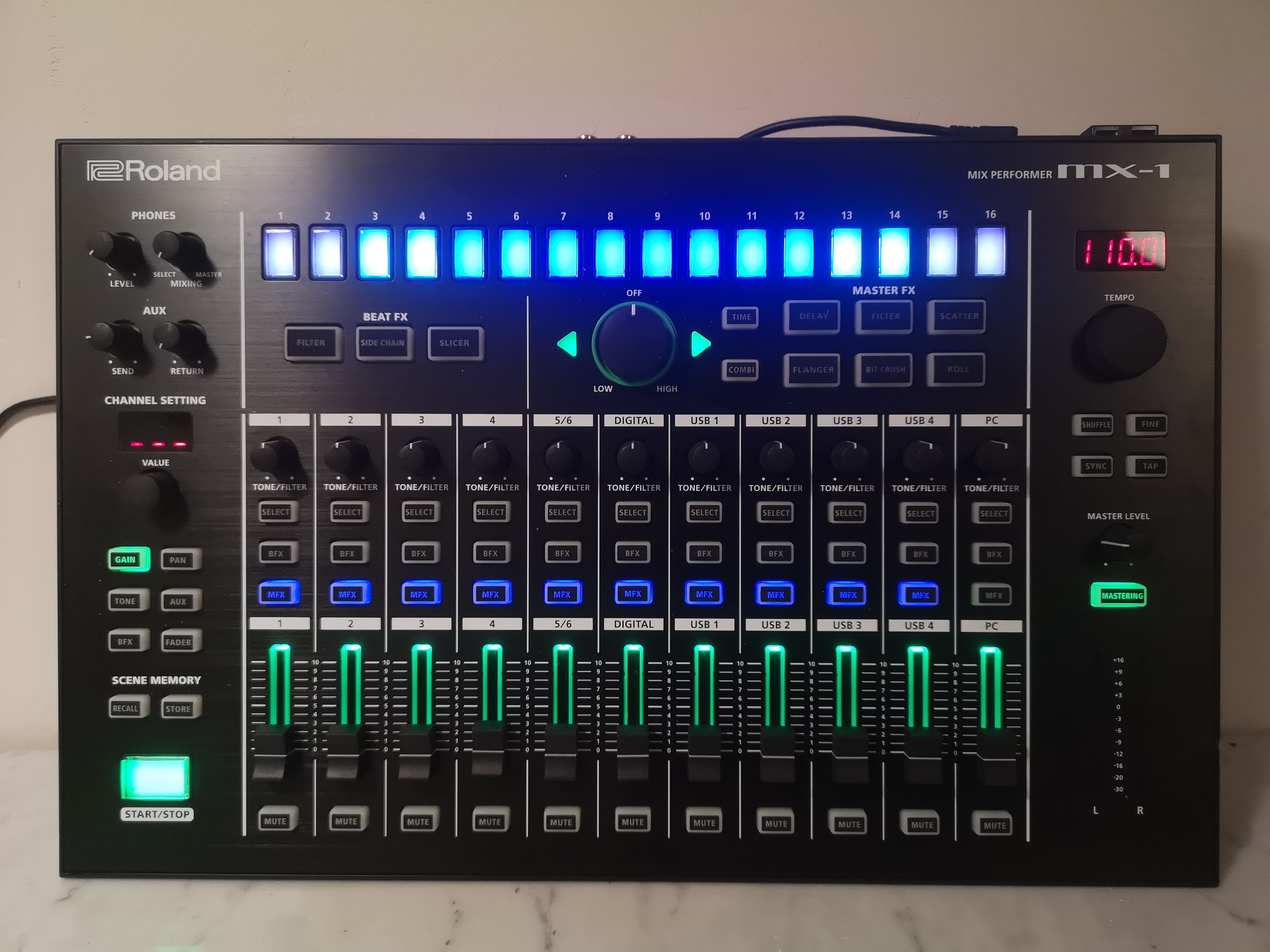 MX-1 - Roland MX-1 - Audiofanzine