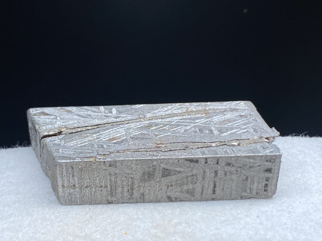 鑑別書】メテオライトジャパン アルタイ隕石 115g 鉄隕石 H-162