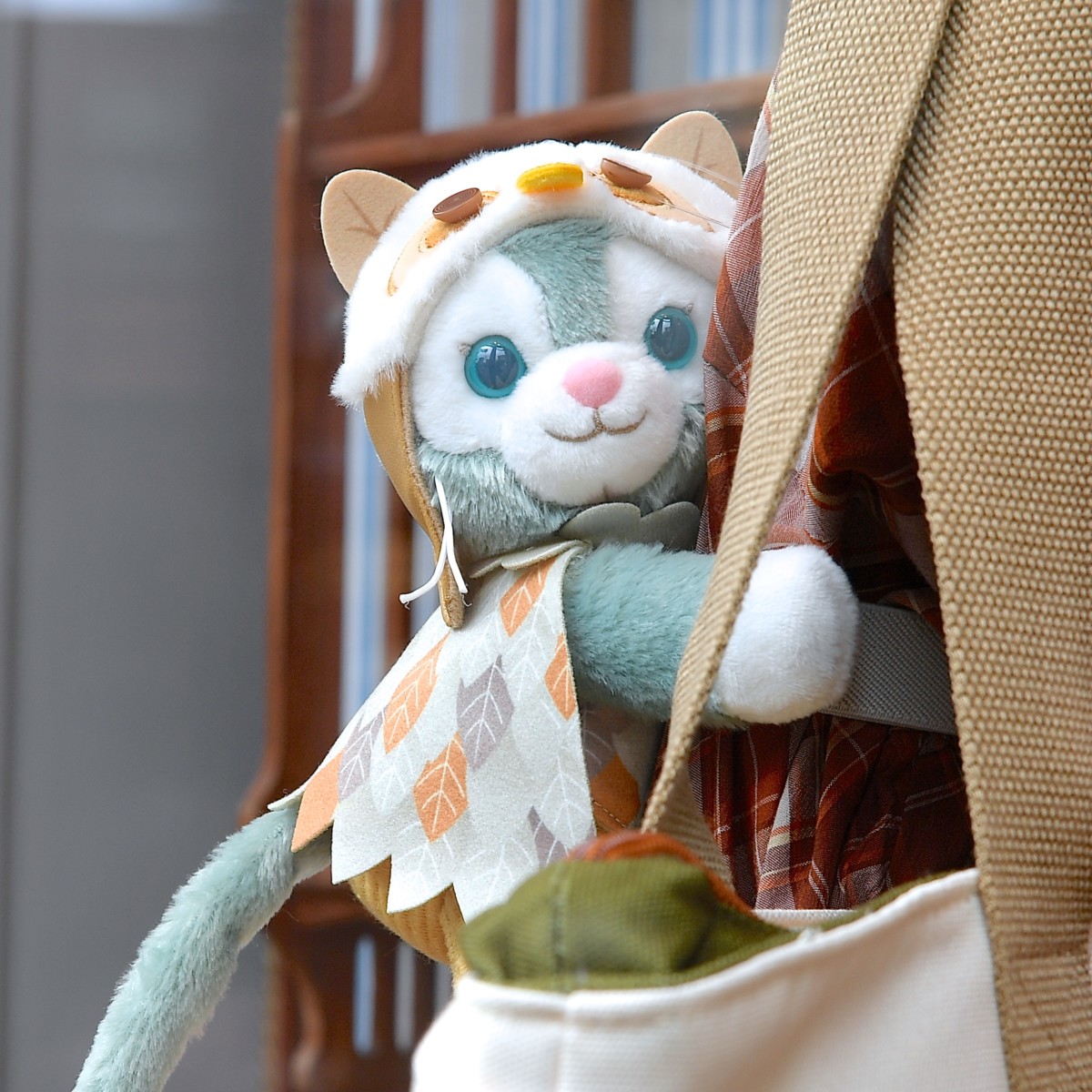 秋のぼうけん ディズニー ジェラトーニ カーテンホルダー カーテン