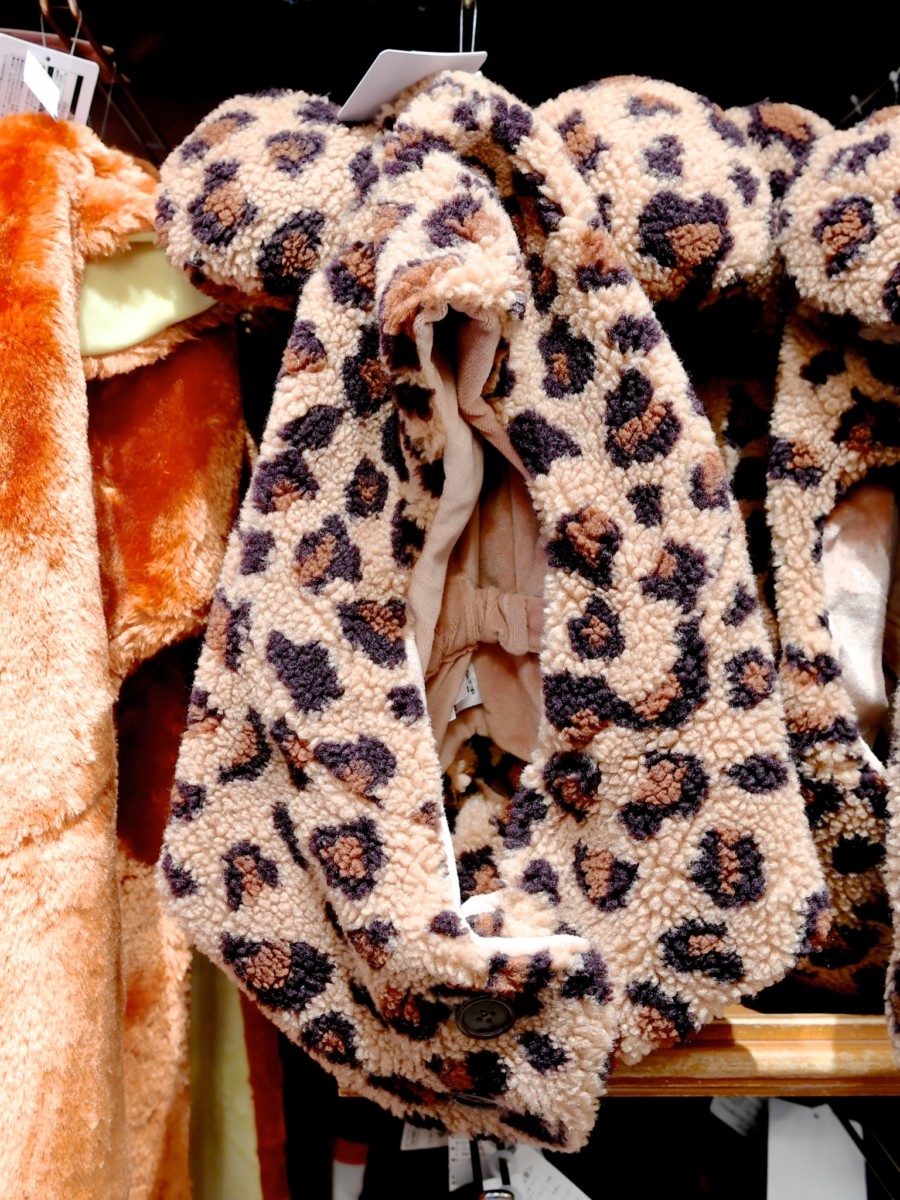 ディズニー ミニー ヒョウ柄 マフラーキャップ ミニーマウス ヒョウ柄