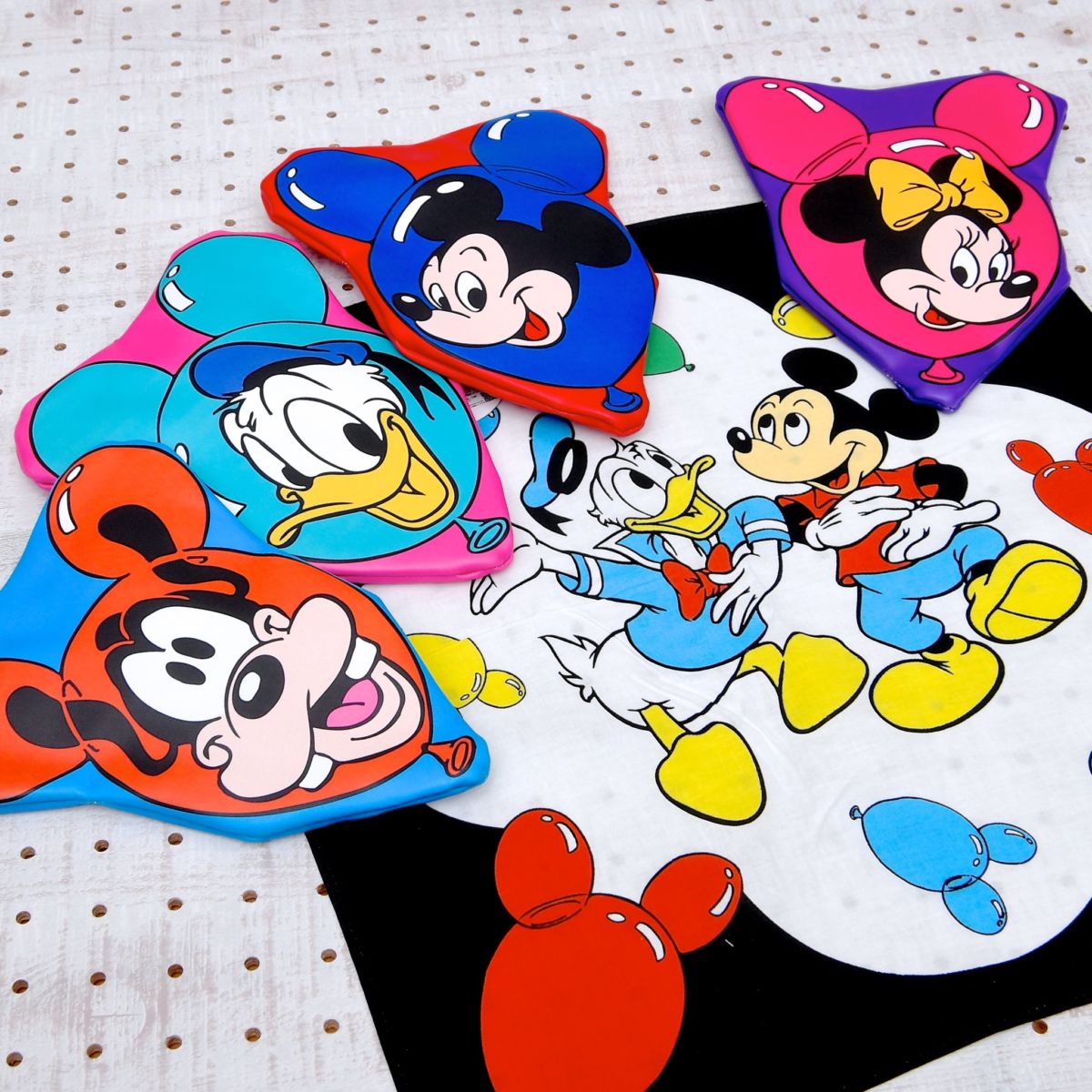 ミッキー、ミニー、プルート、ドナルド、グーフィージグソーパズル