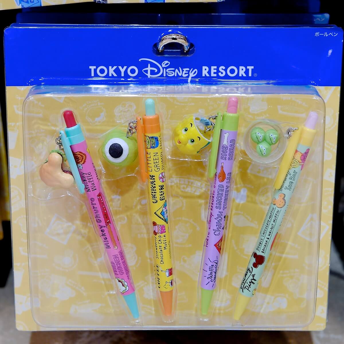 好きなパークフードチャームでカスタマイズ！東京ディズニーランド